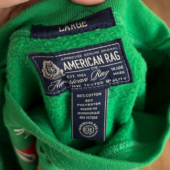 American Rag Holiday Crewneck Sweatshirt L - Picture 3 of 3